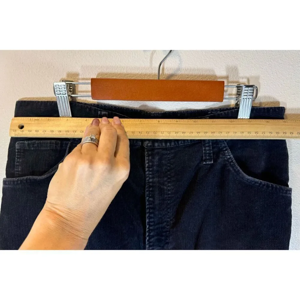 Vintage Wrangler Men’s Dark Blue Corduroy Pants Made in USA 32L Medium Length